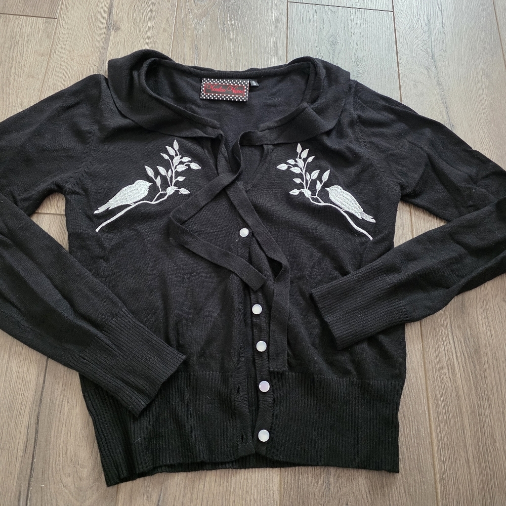 Voodoo Vixen - Birds Black Sweater - Size Small